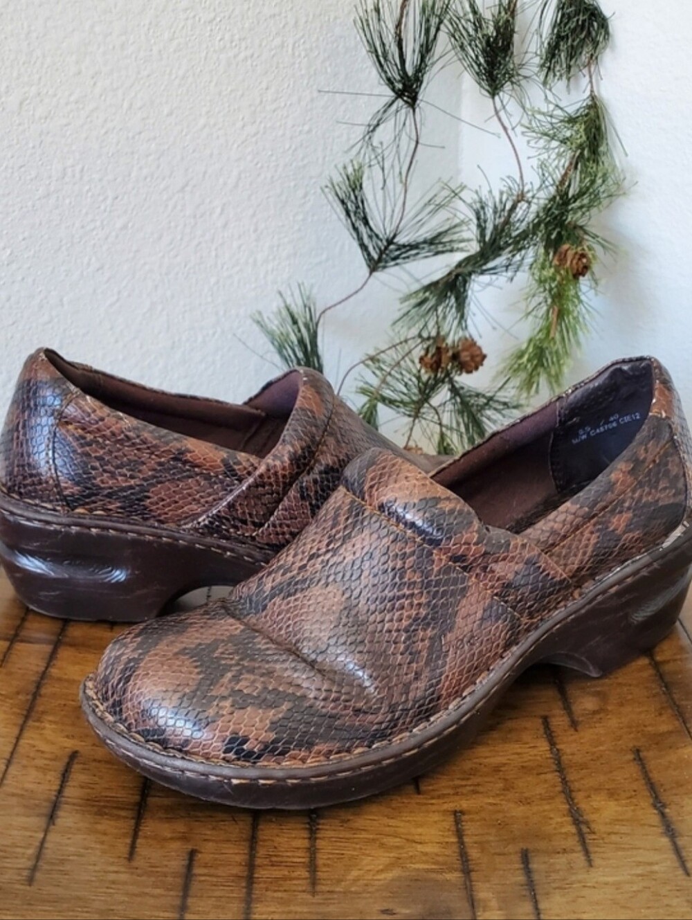b.o.c. Born Concept Peggy Clogs Mules Brown Snakeskin